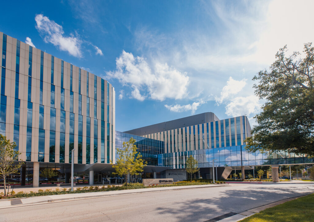 UT Tyler School of Medicine Exterior Building Photo